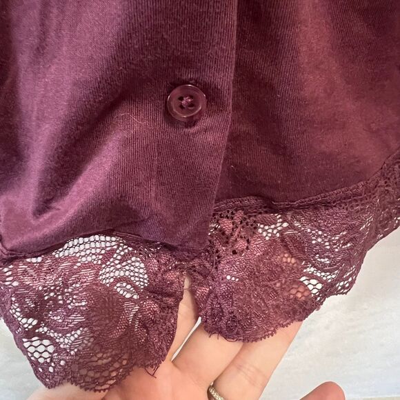 Y2K Womens Aerosoles Maroon Lace Button-Front Pajama Top Size XLarge - Picture 8 of 10